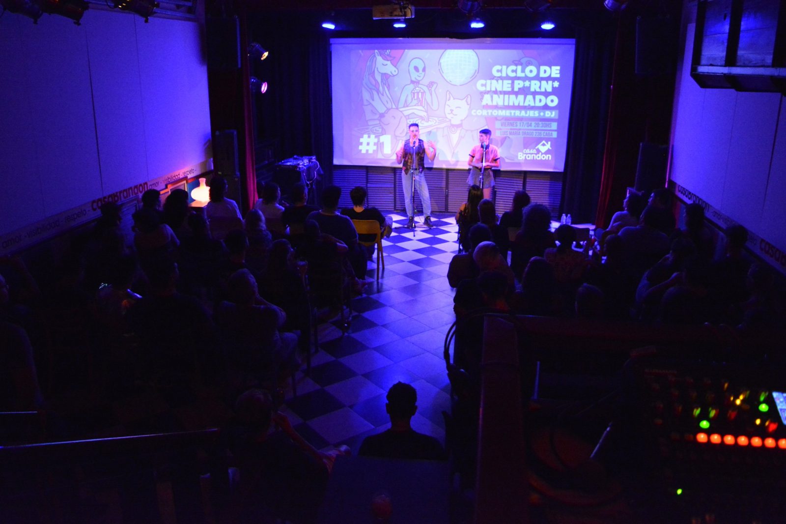 La sala de Casa Brandon llena durante la primera edición del ciclo